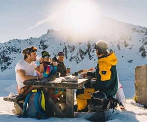 Bon plan Ski en avril dès 234€/pers; dévalez les pistes à prix doux (forfaits inclus et matériel de ski offert)